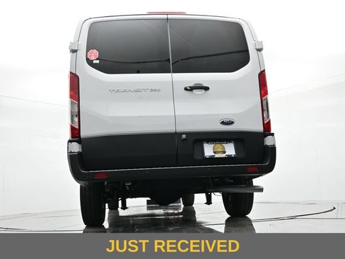 New 2025 Ford Transit 250 Low Roof w/ Interior Upgrade Package RWD image 31