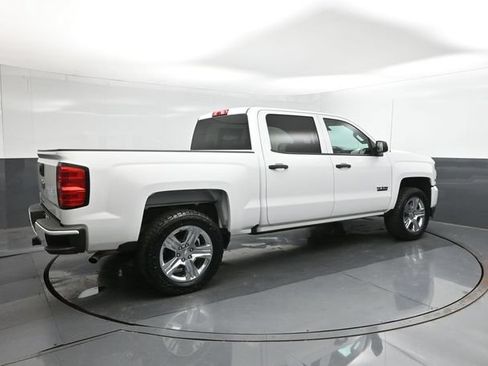 Used 2018 Chevrolet Silverado 1500 Custom w/ Texas Edition RWD image 15