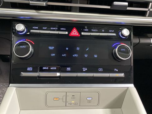 New 2026 Hyundai Santa Fe SE AWD/4WD image 17