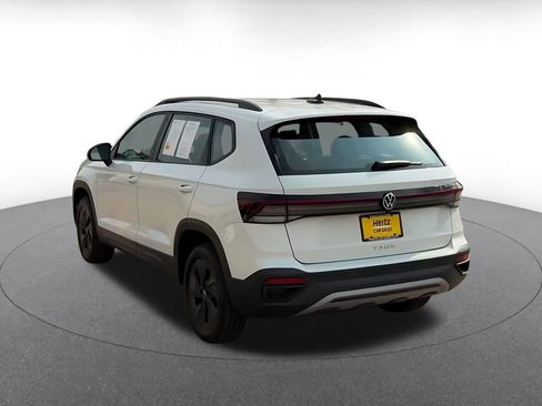 Used 2026 Volkswagen Taos S FWD image 9