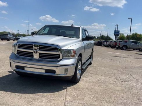 Used 2018 RAM 1500 Big Horn AWD/4WD image 4