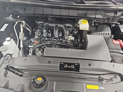 New 2026 Nissan Pathfinder Platinum w/ Cargo Package AWD/4WD image 20