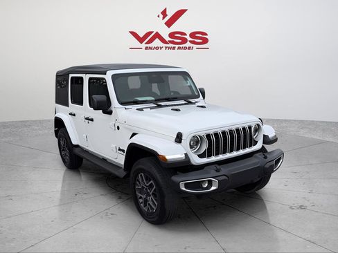 New 2026 Jeep Wrangler Unlimited Sahara AWD/4WD image 8