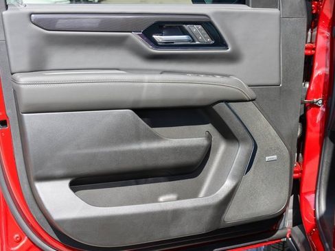 New 2026 GMC Yukon Elevation image 10