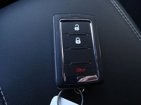 New 2024 Jeep Grand Cherokee L Laredo image 31