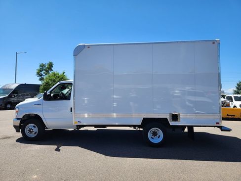 New 2027 Ford E-450 and Econoline 450 Super Duty w/ Power Equipment Group RWD image 4