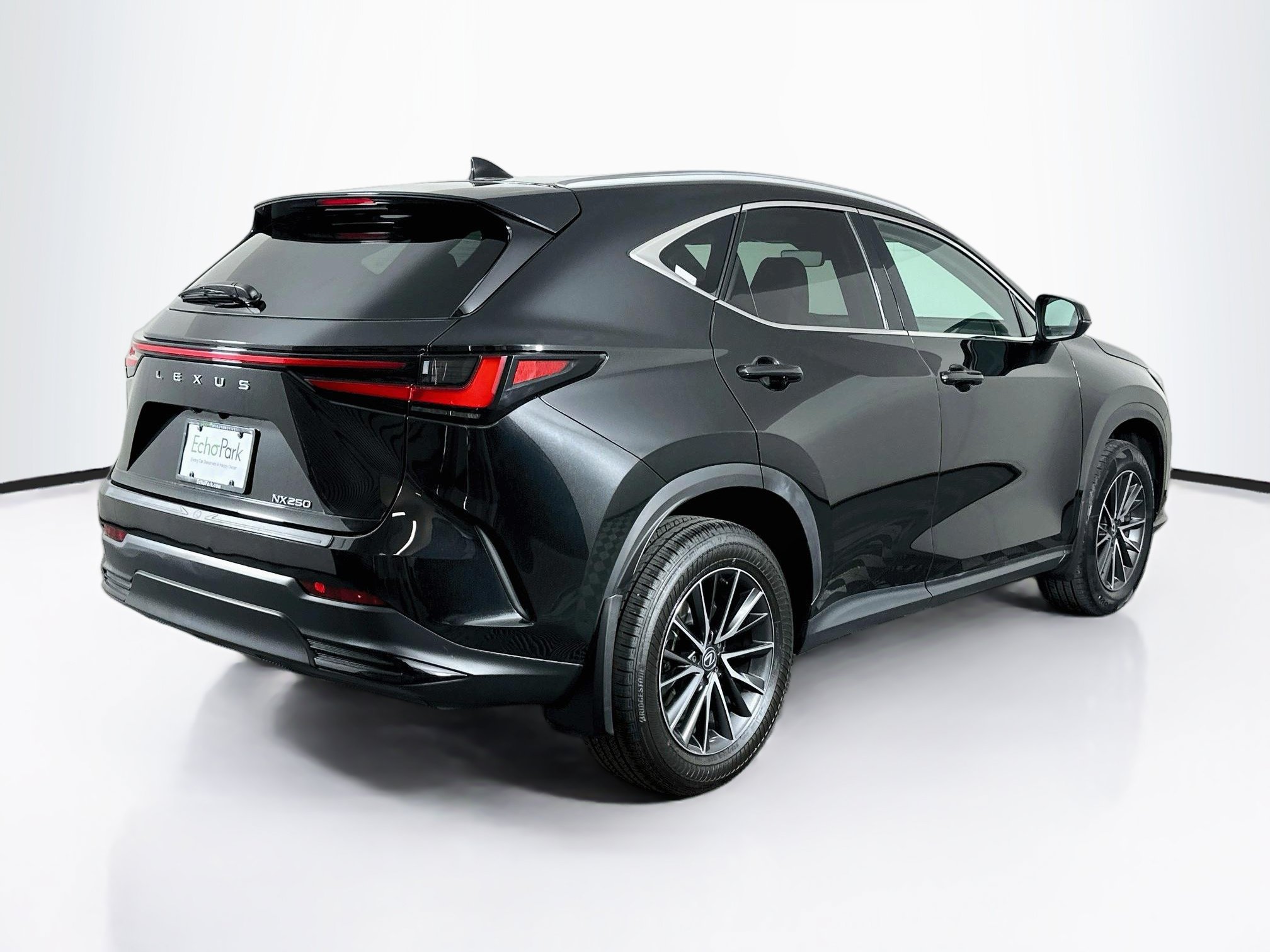 Used 2024 Lexus NX 250 FWD image 9