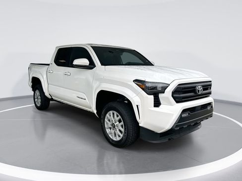 Used 2024 Toyota Tacoma SR5 image 45