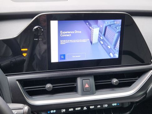 Used 2025 Lexus UX 300h FWD image 9