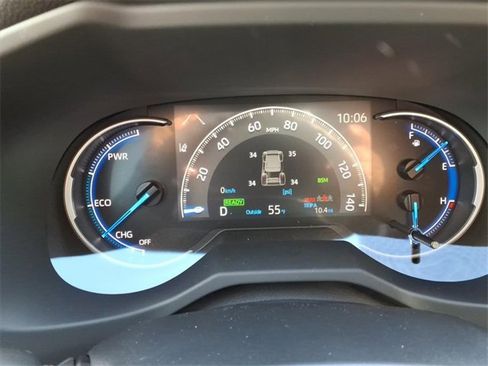 New 2025 Toyota RAV4 XLE image 21