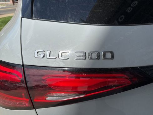 Certified 2025 Mercedes-Benz GLC 300 4MATIC image 27