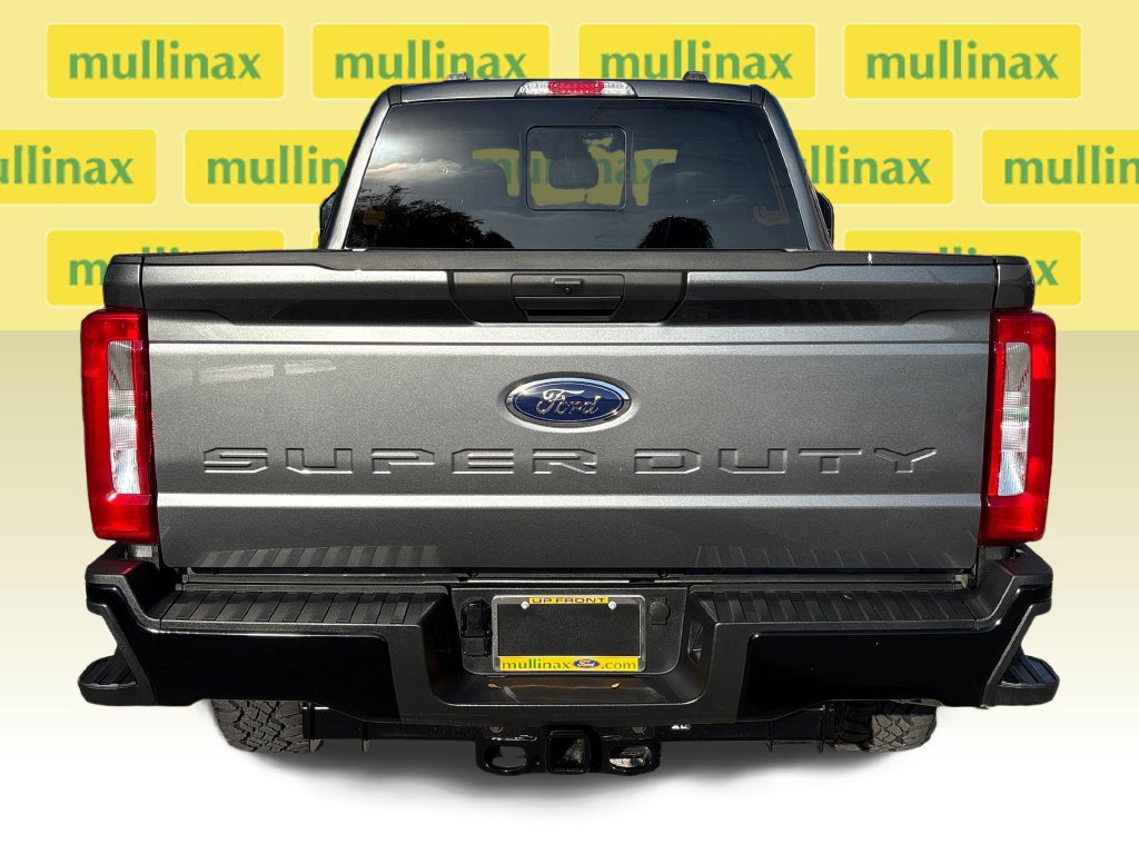New 2026 Ford F250 XL w/ XL Off-Road Package AWD/4WD image 8