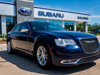Used 2017 Chrysler 300 C RWD video 1