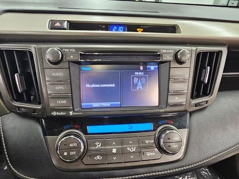 Used 2015 Toyota RAV4 XLE image 15