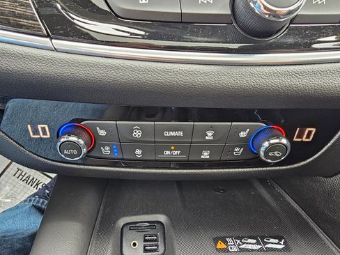 Used 2021 Buick Enclave Avenir w/ Avenir Technology Package image 54