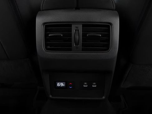 Used 2024 Nissan Rogue SL w/ SL Premium Package FWD image 35