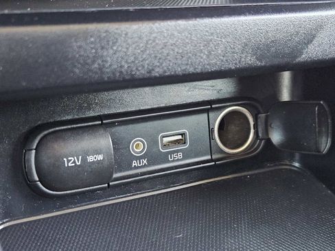 Used 2020 Kia Forte LXS image 18