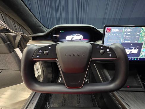 Used 2023 Tesla Model S Standard Range AWD/4WD image 24