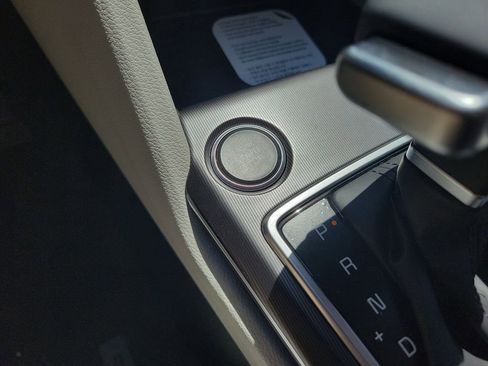 New 2026 Kia Sportage EX image 36