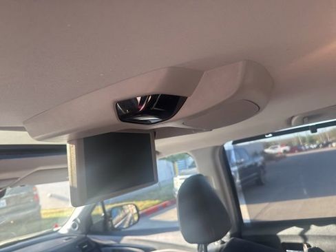 Used 2020 Honda Pilot Touring image 12