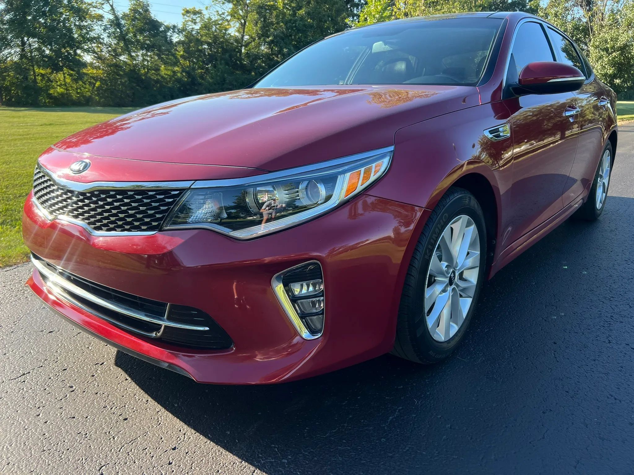 Used 2018 Kia Optima S w/ Panoramic Sunroof Package FWD image 1
