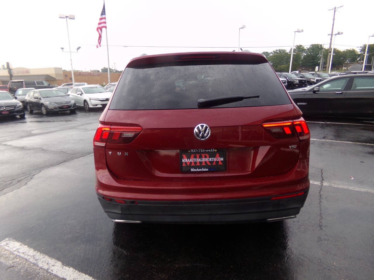 Used 2018 Volkswagen Tiguan S FWD image 3