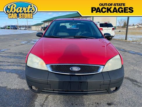 Used 2006 Ford Focus SE image 2