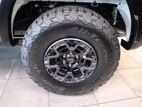 New 2026 Ford F150 Raptor w/ Equipment Group 803A Raptor R image 21