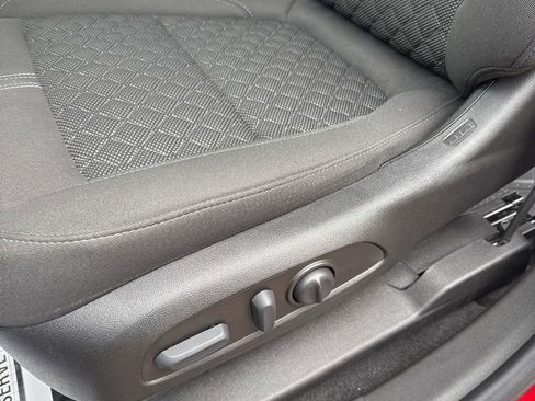 Used 2022 Chevrolet Blazer LT w/ LPO, Floor Liner Package AWD/4WD image 10