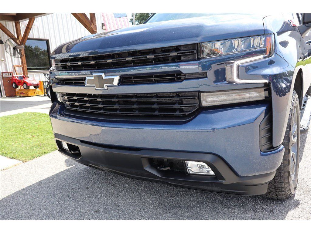 Used 2021 Chevrolet Silverado 1500 RST AWD/4WD image 38