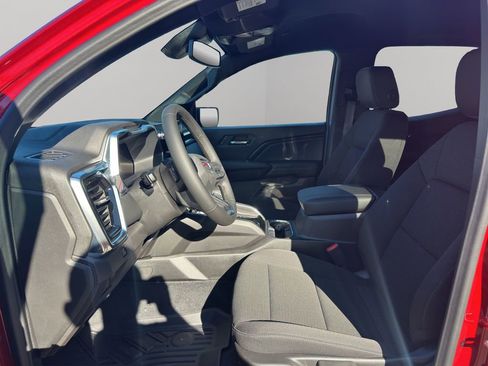 New 2026 GMC Canyon Elevation w/ Convenience Package image 9