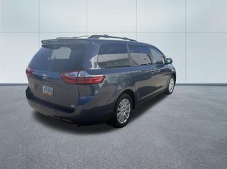 Used 2017 Toyota Sienna XLE Premium w/ Outdoor Package AWD/4WD video 3