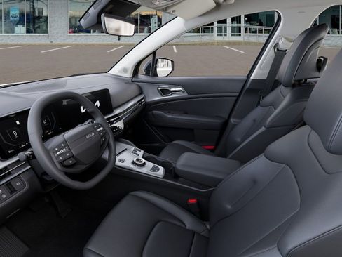 New 2026 Kia Sportage EX image 17