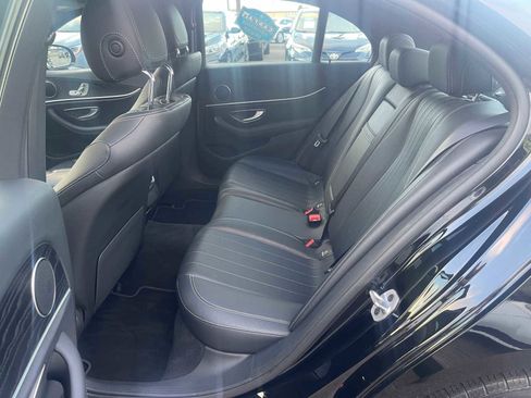 Used 2019 Mercedes-Benz E 300 E 300 SEDAN 4D w/ AMG Line Exterior image 10