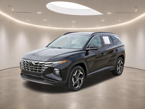 Used 2024 Hyundai Tucson Limited AWD/4WD image 3