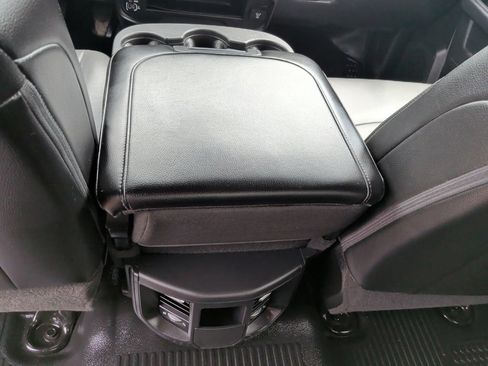 Used 2024 RAM 3500 Tradesman AWD/4WD image 36