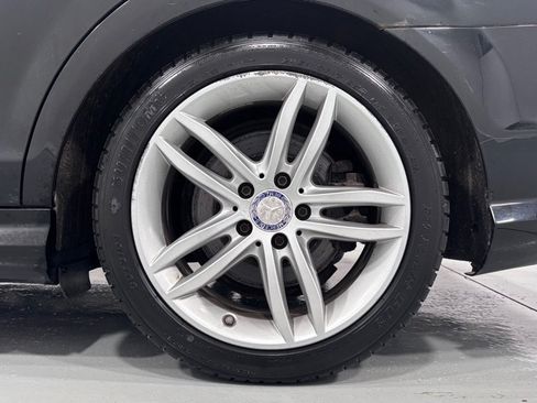 Used 2014 Mercedes-Benz C 300 4MATIC Sedan image 32
