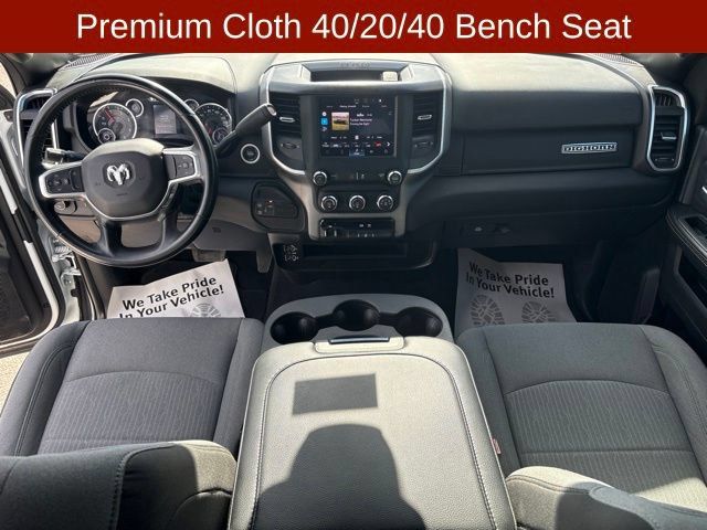 Used 2024 RAM 3500 Big Horn AWD/4WD image 18