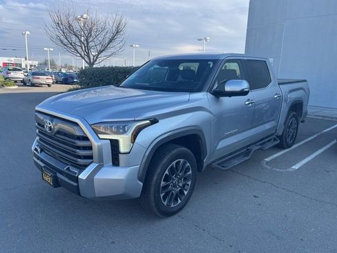 Used 2025 Toyota Tundra Limited image 1
