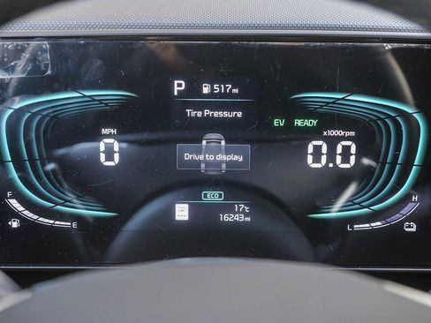 Used 2025 Kia Niro EX image 20