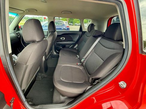 Used 2019 Kia Soul FWD image 9