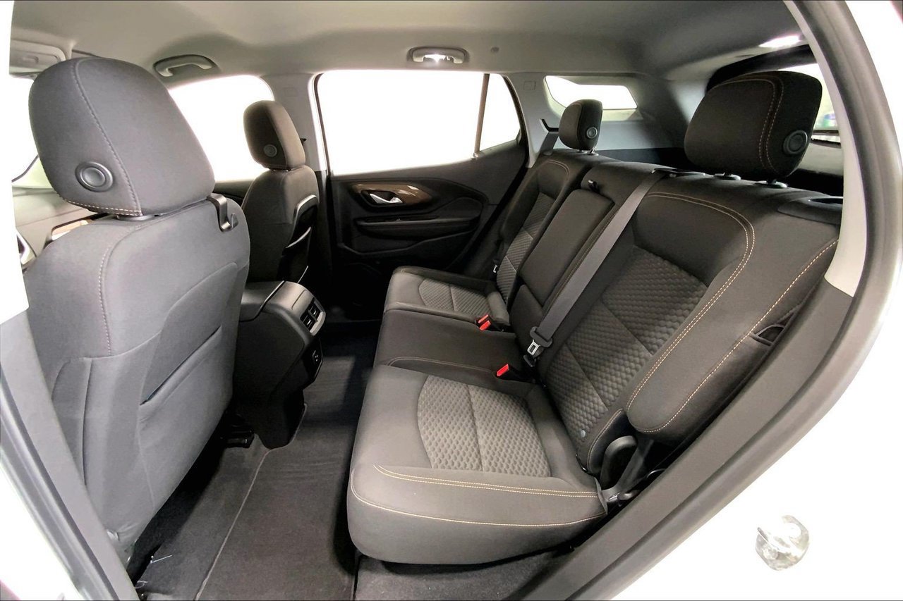Used 2020 GMC Terrain SLE w/ Driver Convenience Package FWD image 24