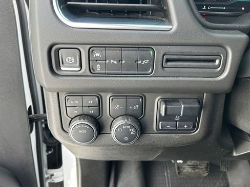 Used 2022 Chevrolet Tahoe RST w/ Max Trailering Package image 32