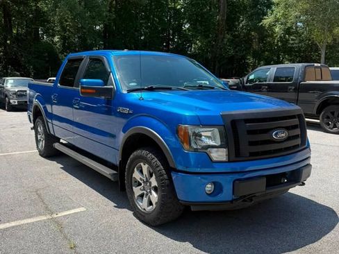 Used 2013 Ford F150 FX4 w/ Mid Equipment Group AWD/4WD image 7