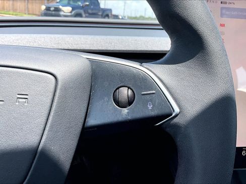 Used 2024 Tesla Model 3 Standard Range RWD image 23
