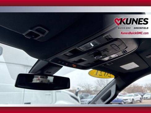 Used 2021 Chevrolet Tahoe Z71 w/ Z71 Signature Package image 28