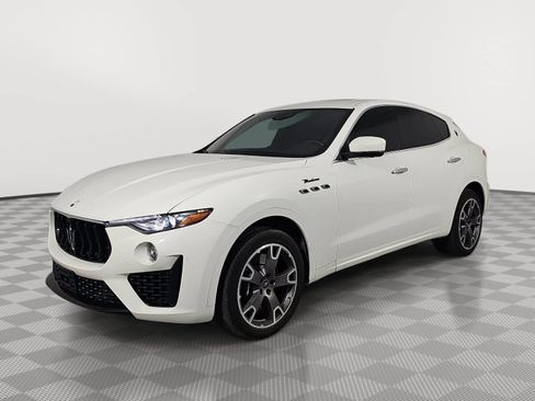 Used 2023 Maserati Levante Modena AWD/4WD image 4