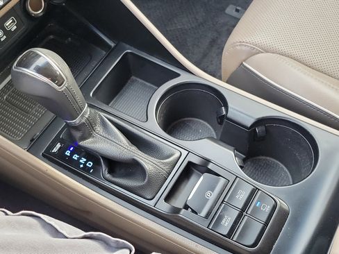 Used 2020 Hyundai Tucson Limited image 14