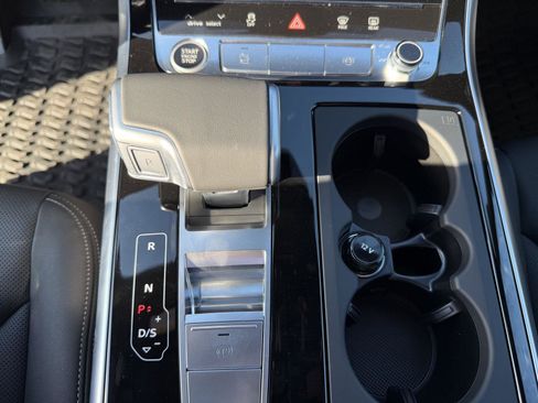 New 2026 Audi Q8 Premium Plus image 18