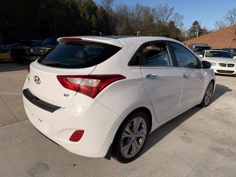 Used 2013 Hyundai Elantra GT w/ Tech Pkg image 17